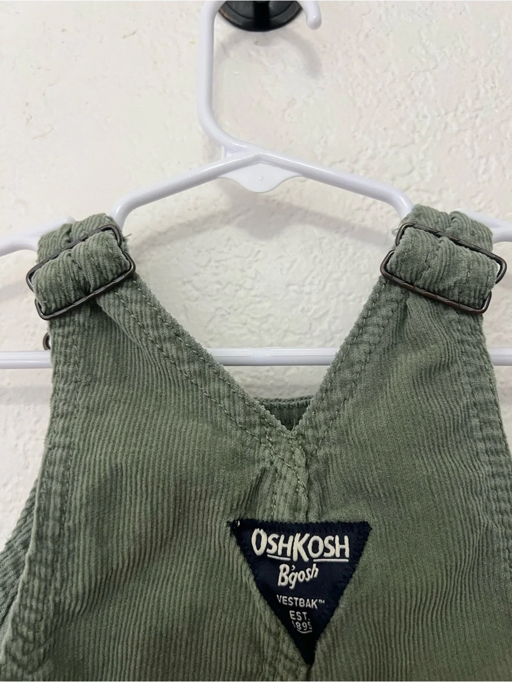 OshKosh B'gosh Olive Green Corduroy Toddler Adjustable Overalls Size 18 Months